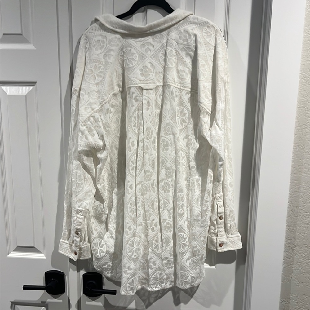 White Patterned Button-Up Shirt - Picture 3 of 3